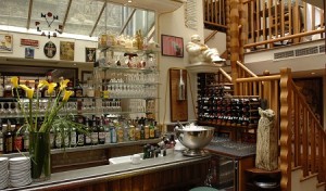 bar with bibendum Mon-Plaisir