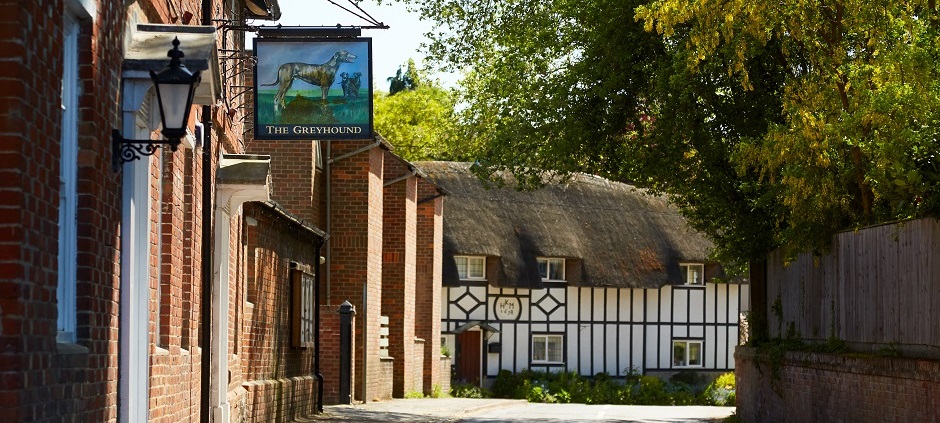 Greyhound Inn in Letcombe Regis, Oxfordshire, is a great destination for those looking for a relaxing break in the Vale of the White Horse near Oxford