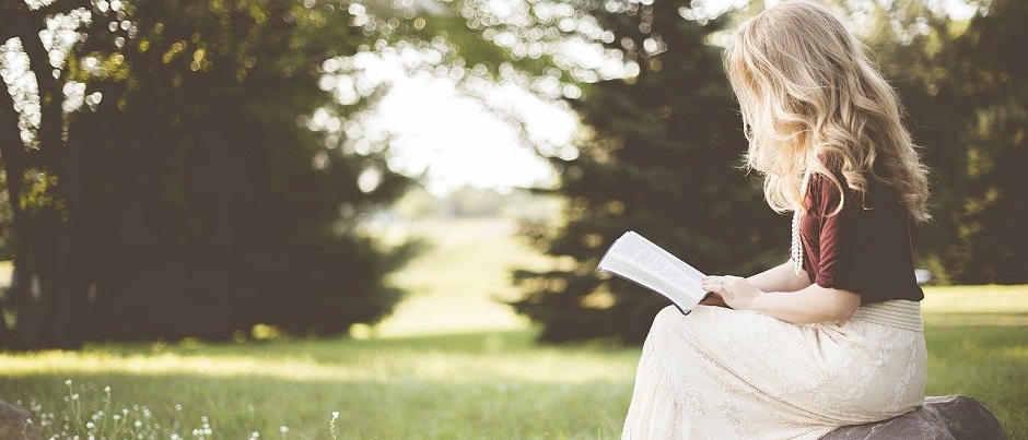 Belle About Town book club